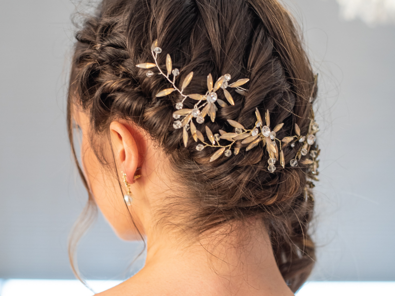 Discover the Most Stunning Fascinator Hair Accessories