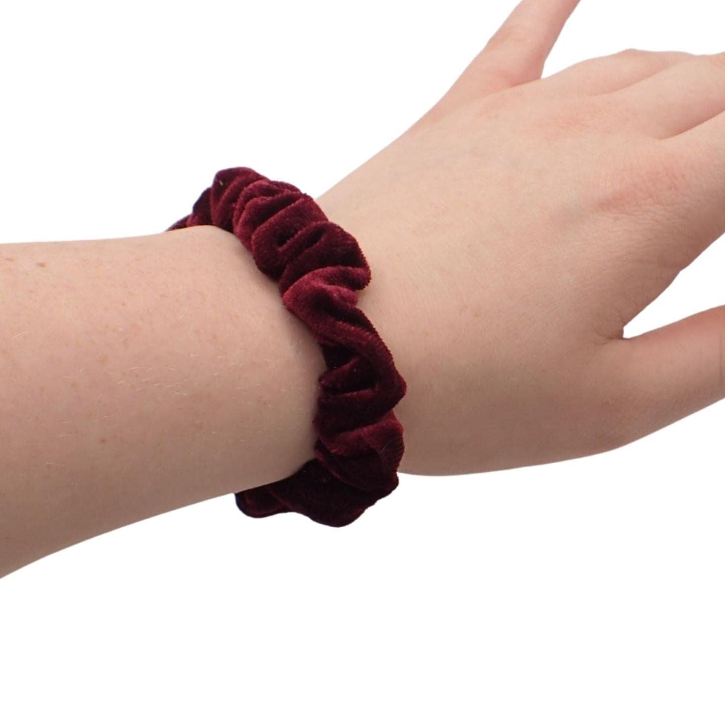 Small Skinny Velvet Hair Scrunchies Pack of 2 Scrunchies for Women & Girls, Cute Soft Scrunchy Hair Tie, Cute Hair Bobble, Velvet Hairband for Ladies & Kids Scrunchies