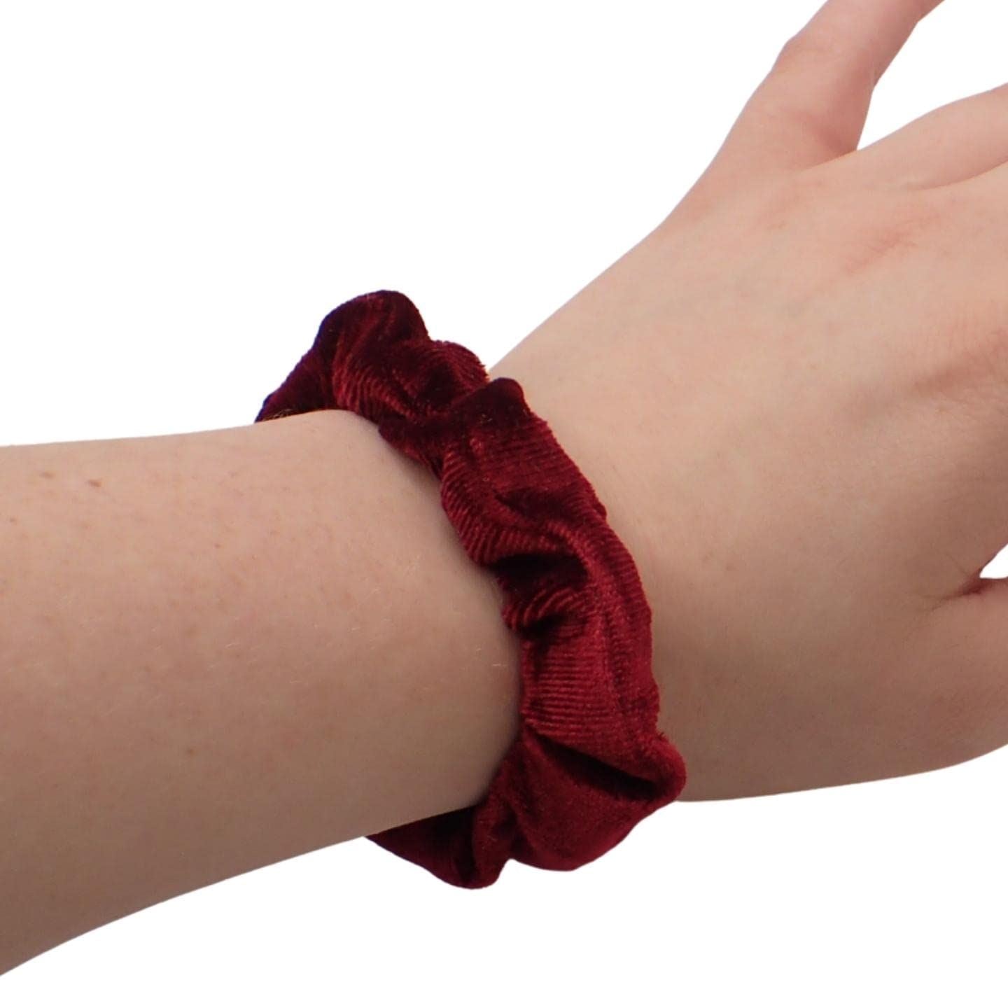 Small Skinny Velvet Hair Scrunchies Pack of 2 Scrunchies for Women & Girls, Cute Soft Scrunchy Hair Tie, Cute Hair Bobble, Velvet Hairband for Ladies & Kids Scrunchies