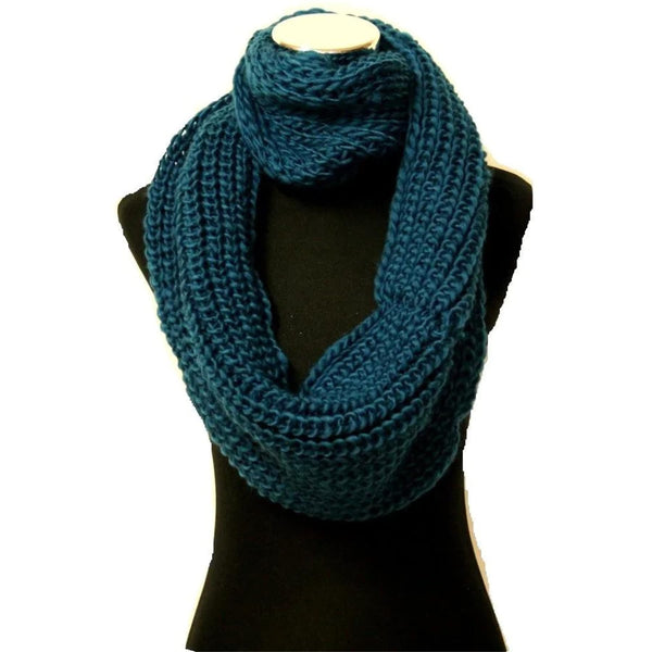Looped Scarfs for Women and Men, Infinity Scarf, Ladies Scarf, Scarves for Women UK, Womens Scarf, Clothes for Women, Snood Scarf, Neck Warmer