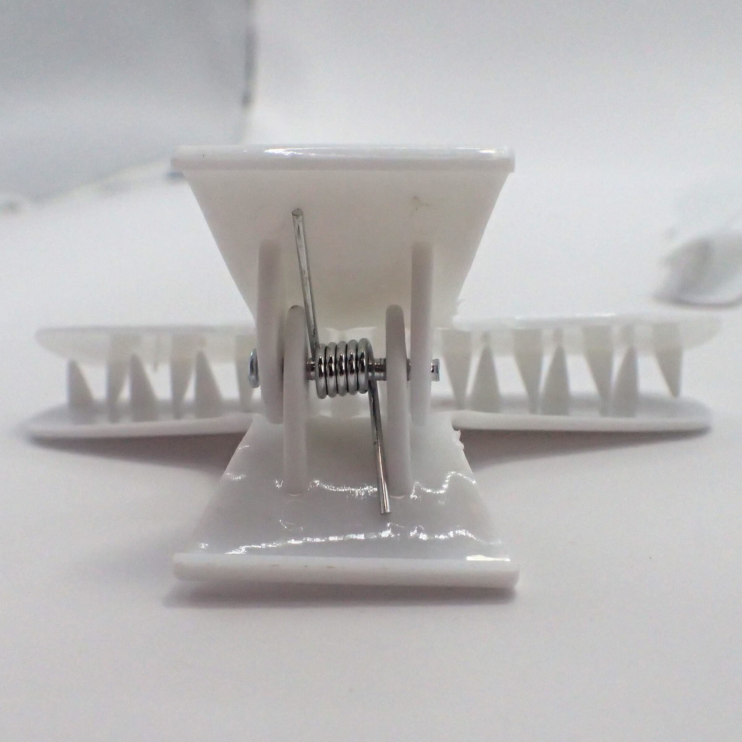 4pc Butterfly Hair Clips for Women and Girls, Claw Clips, Hairdressing Clips, Hair Clips for Styling, Sectioning Hair Clips, Hair Claw Clip, Hair Accessories