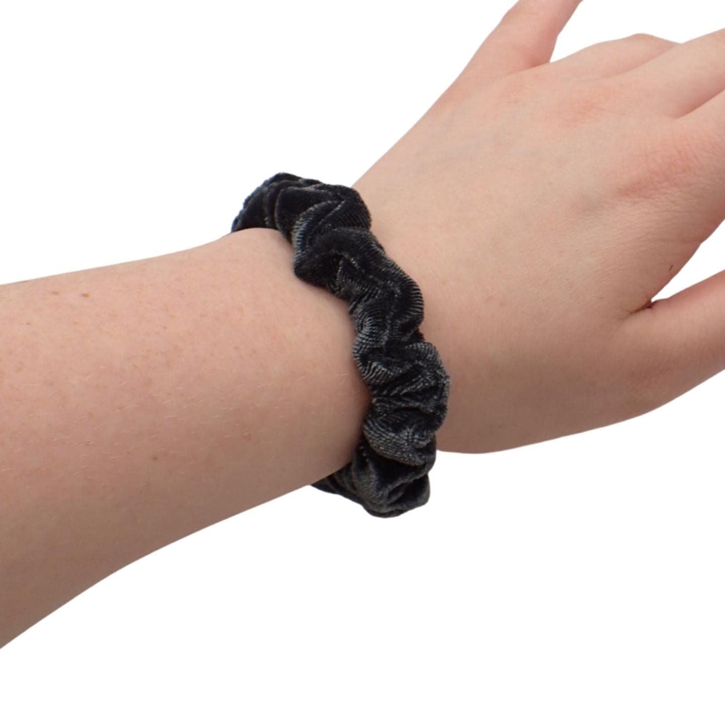 Small Skinny Velvet Hair Scrunchies Pack of 2 Scrunchies for Women & Girls, Cute Soft Scrunchy Hair Tie, Cute Hair Bobble, Velvet Hairband for Ladies & Kids Scrunchies